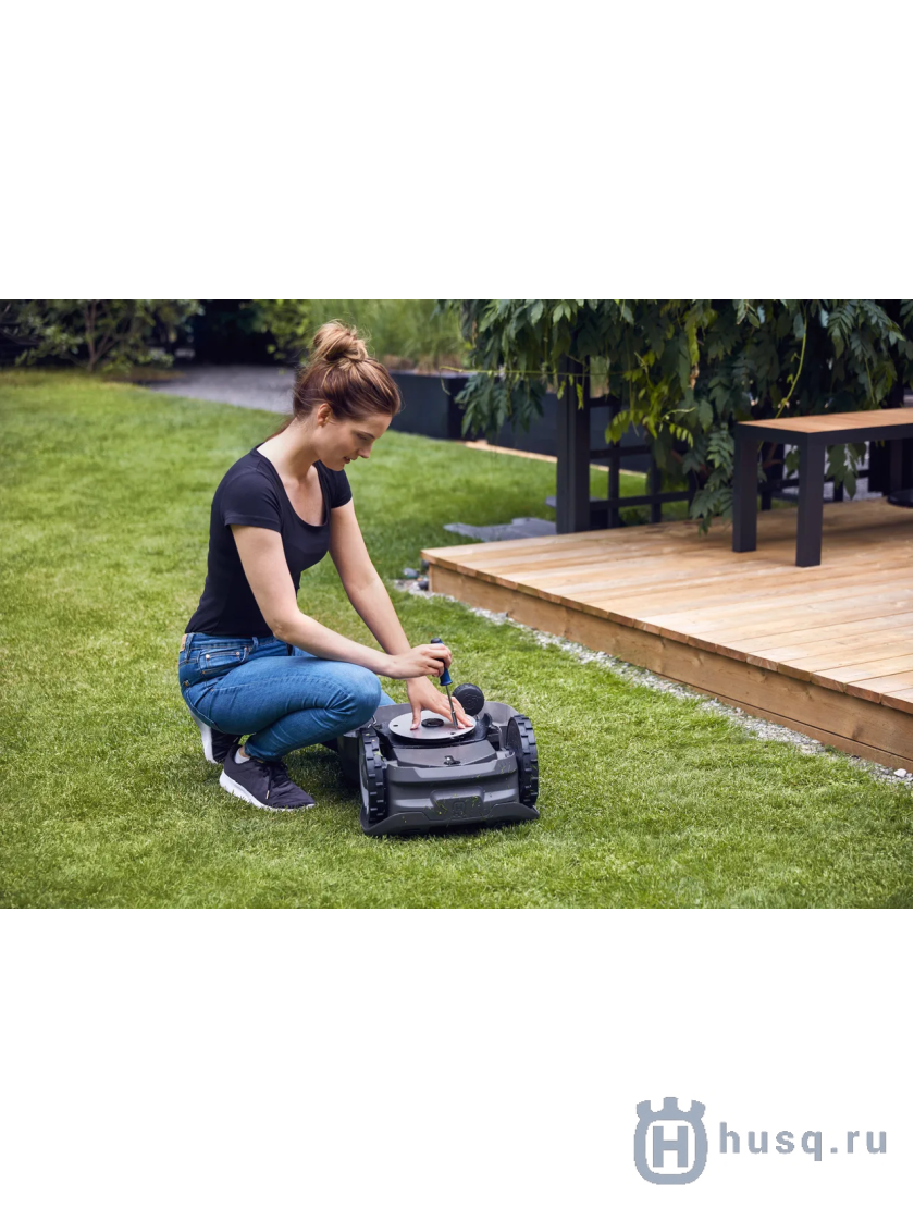 Газонокосилка-робот Husqvarna Automower 305 Газонокосилка-робот Husqvarna Automower 305